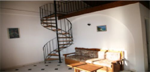 Zeus Hotel Ирайон Екстериор снимка